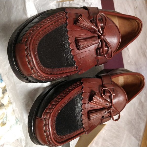 Johnston & Murphy Aragon II Tassel Dress Shoes main image 10